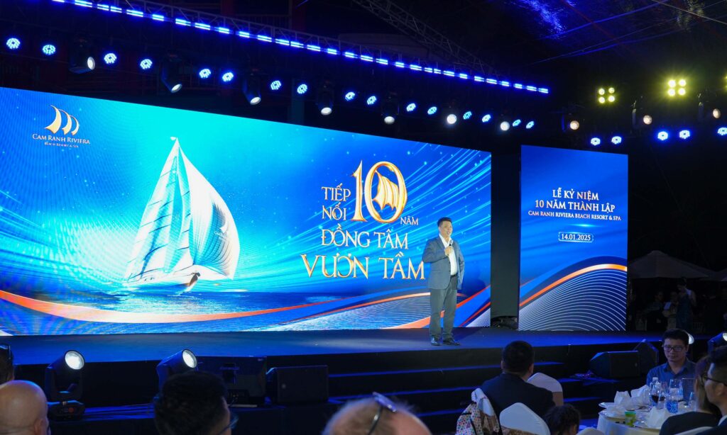 Chairman Nguyen Duc Chi speaks at the event